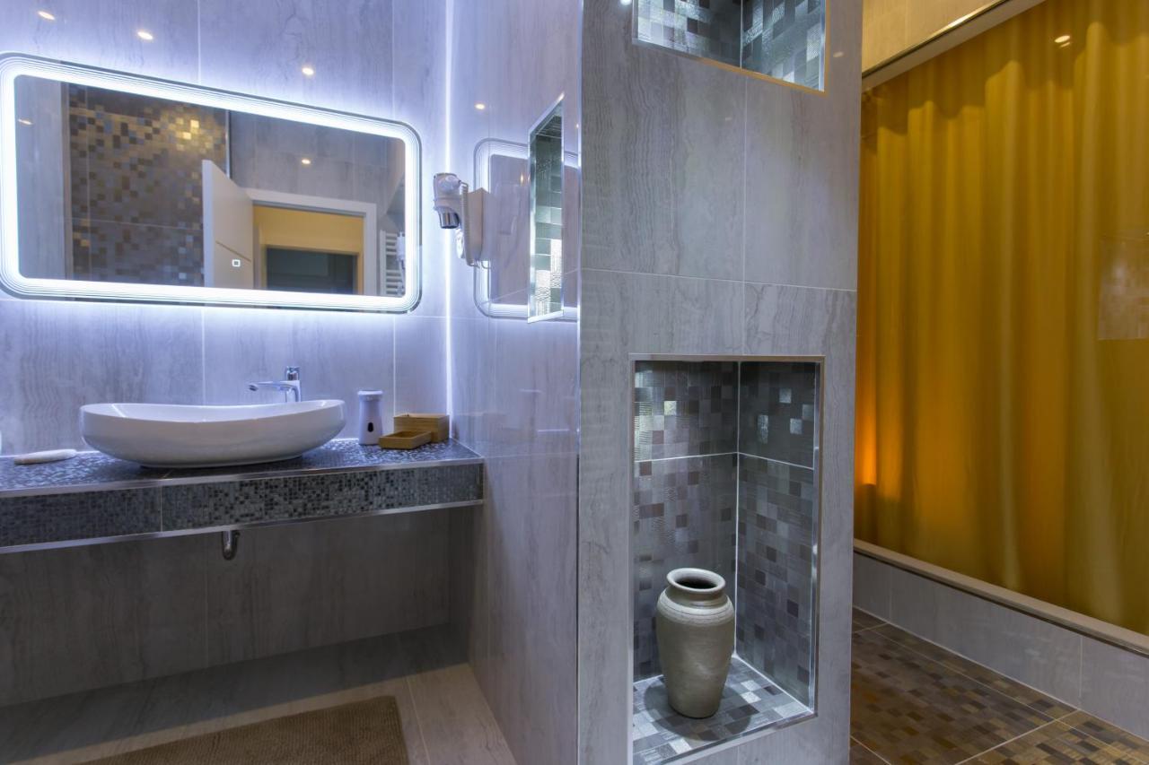 Elenas Rooms & Apartment Zagreb Bagian luar foto